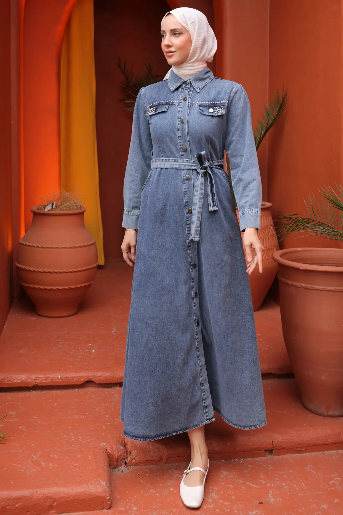 6804 Cepleri Boncuk Detaylı Kot Elbise Lacivert-detail