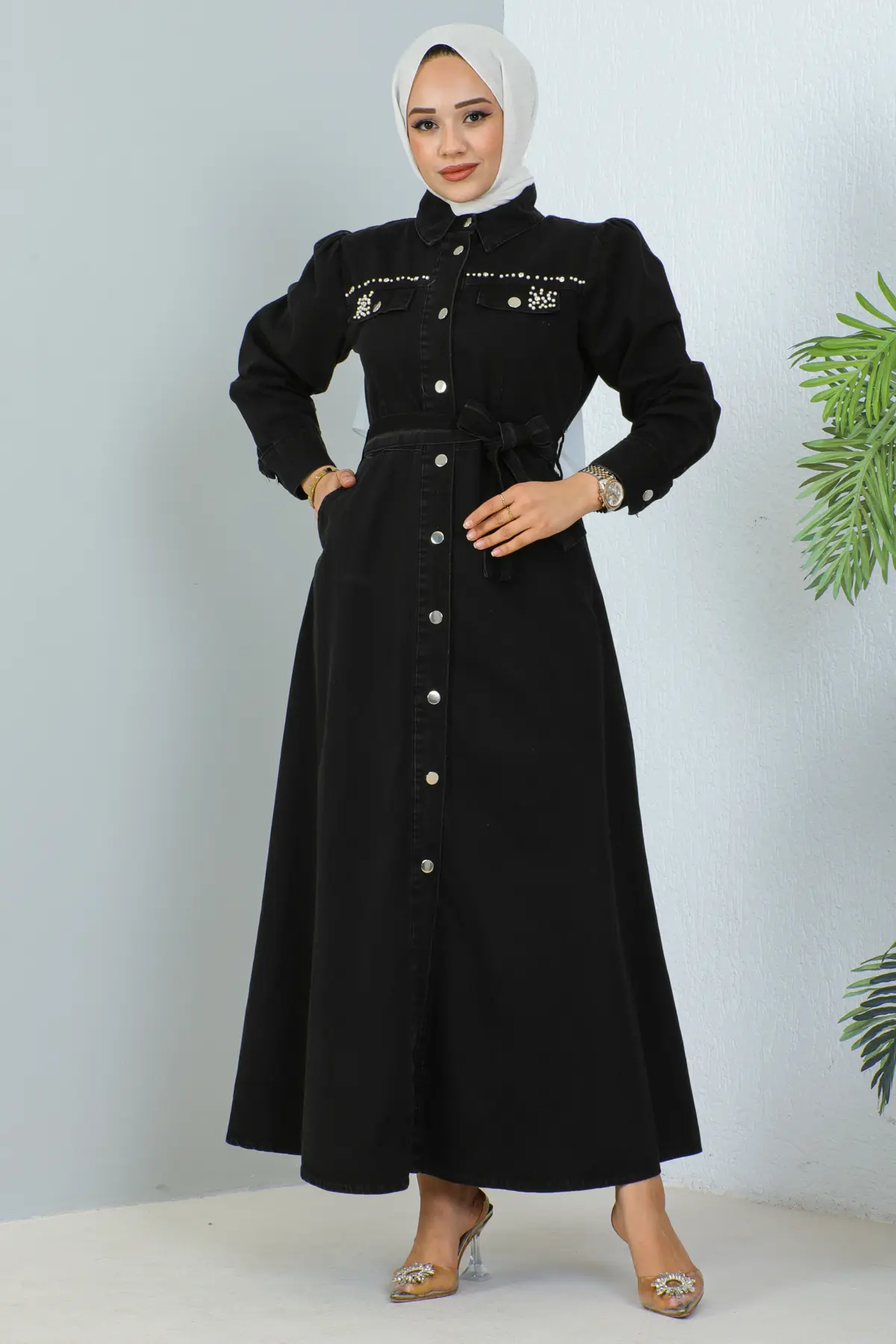 6804 Cepleri Boncuk Detaylı Kot Elbise Siyah-detail