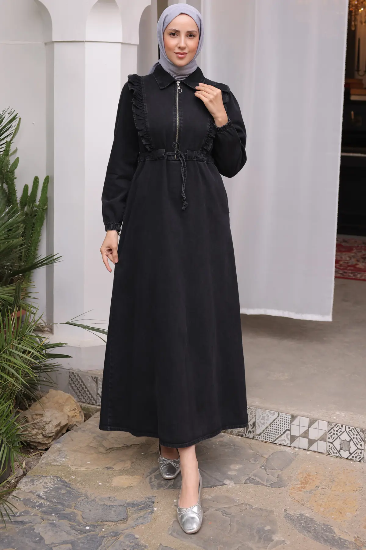 6808 Fırfır Detaylı Kot Elbise Siyah-detail