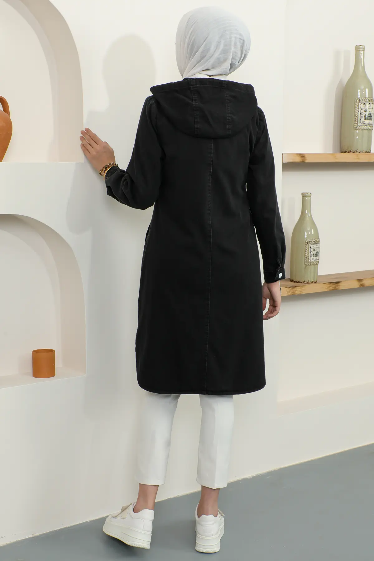 New Cap Outwear-detail