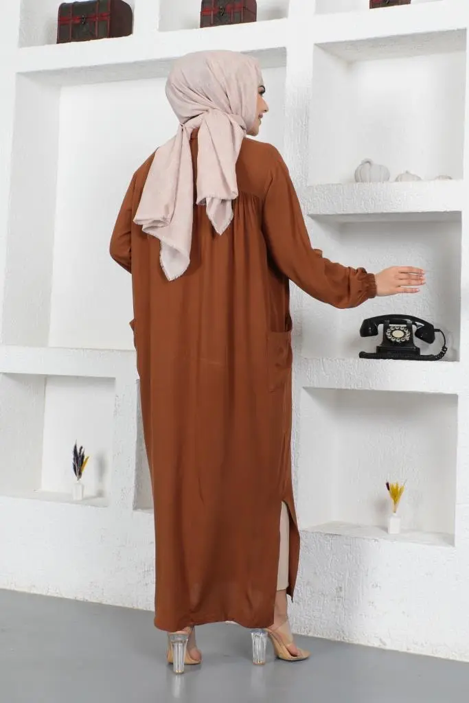 8222 Yanları Yırtmaç Robalı Tam Boy Tunik Kahverengi-detail