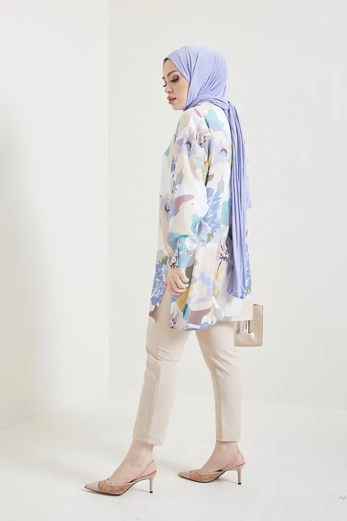 8880 Desenli Tesettür Gömlek Bej-detail