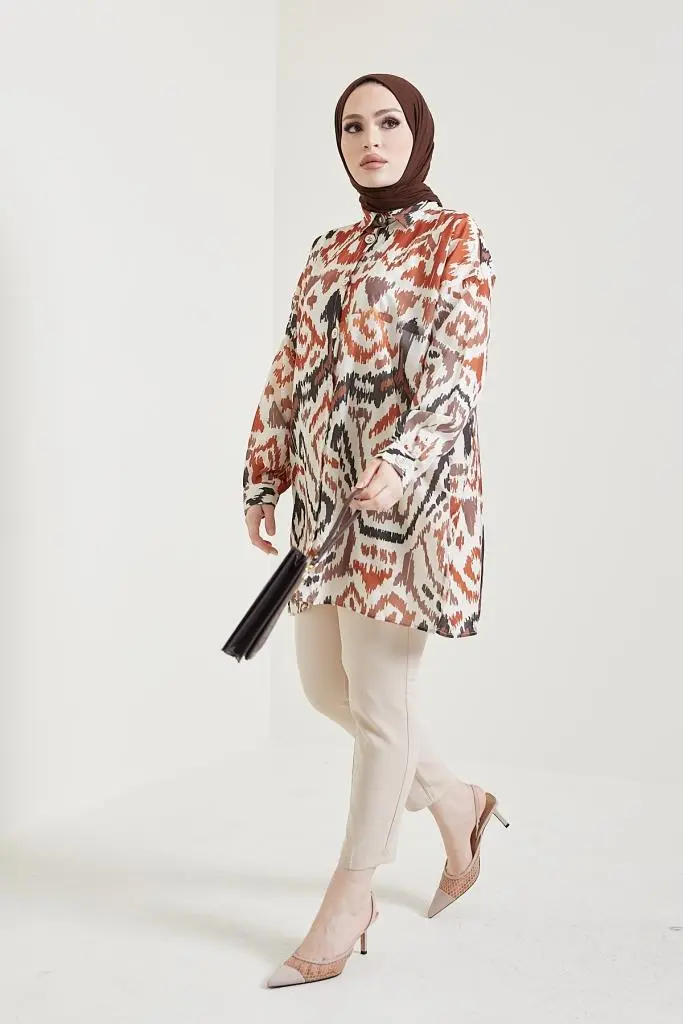 8880 Desenli Tesettür Gömlek Kahve-detail