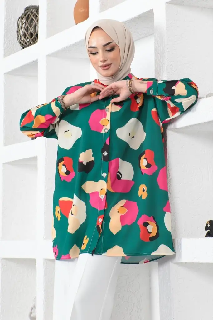 8888 Desenli Tesettür Gömlek Zümrüt Yeşili-detail