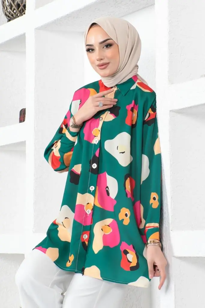 8888 Desenli Tesettür Gömlek Zümrüt Yeşili-detail