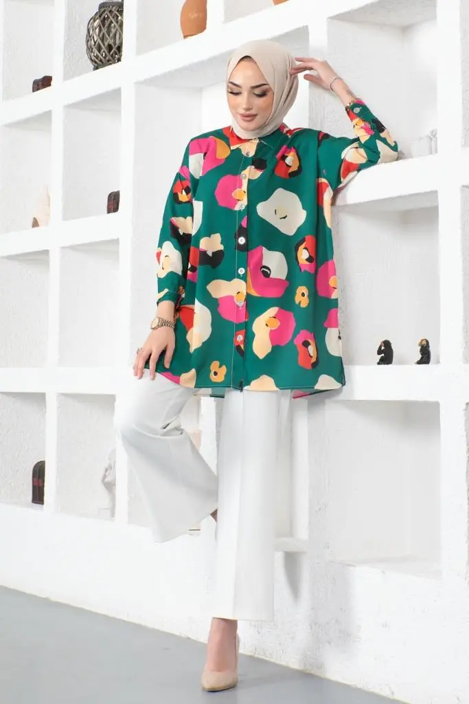 8888 Desenli Tesettür Gömlek Zümrüt Yeşili-detail