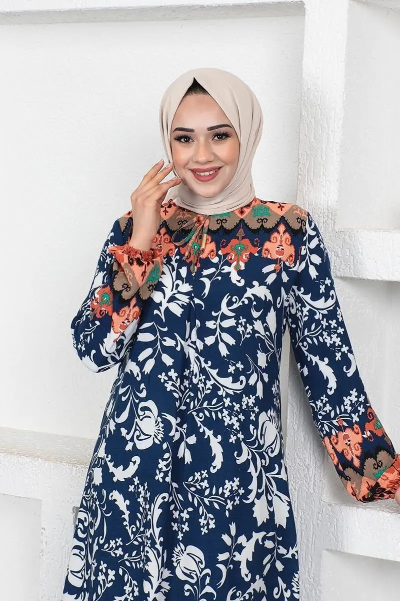 A Pile Model Tesettür Elbise-detail