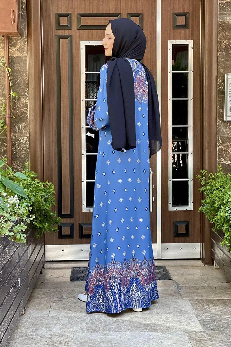 A Pleated Patterned Dress-detail