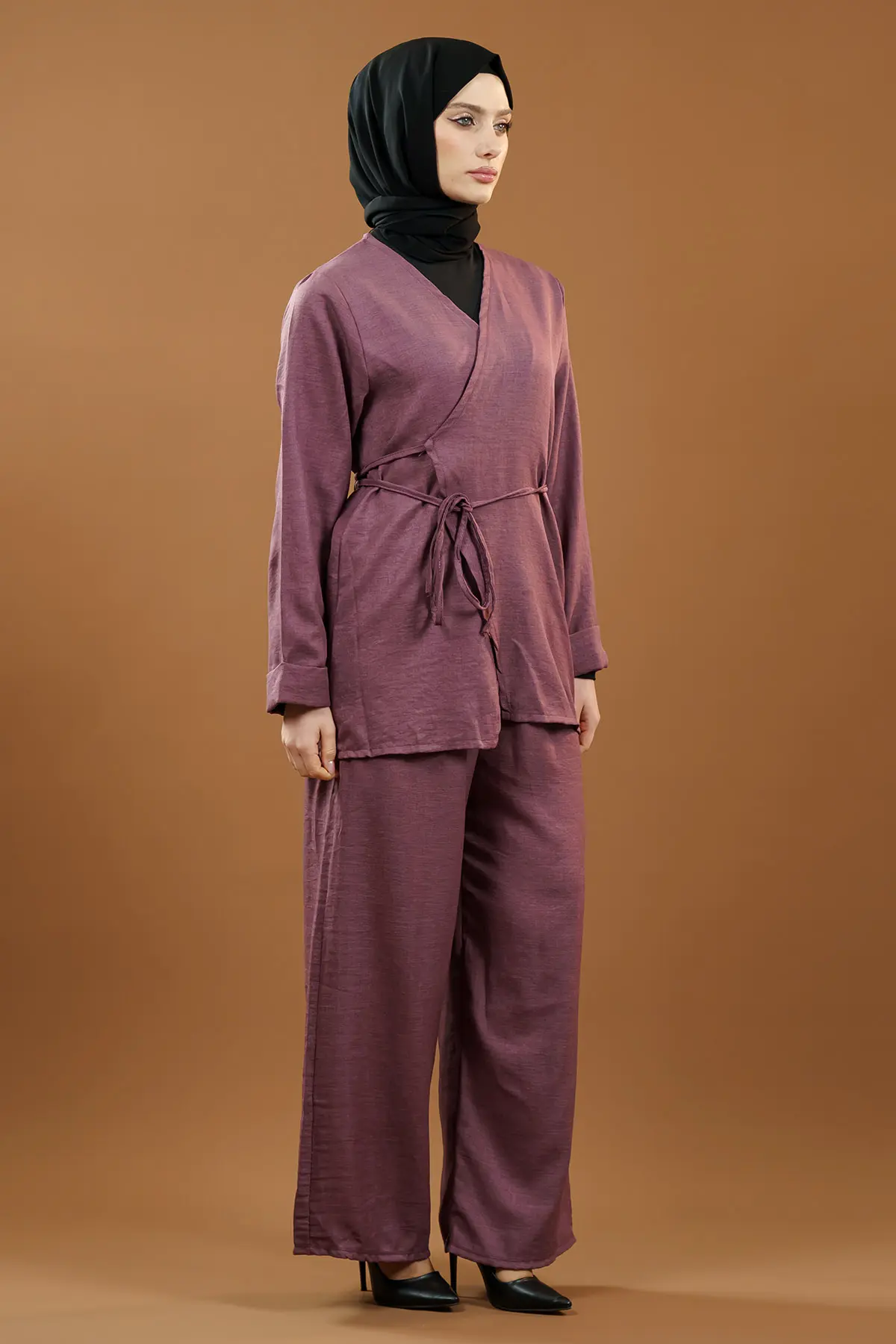 Tie-up Kimono Suit-detail