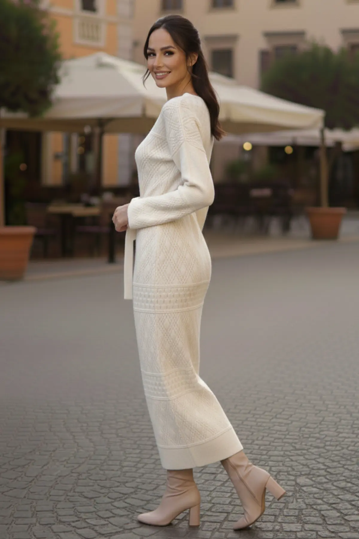 Mesh Knitted Dress With Diamond Pattern-detail