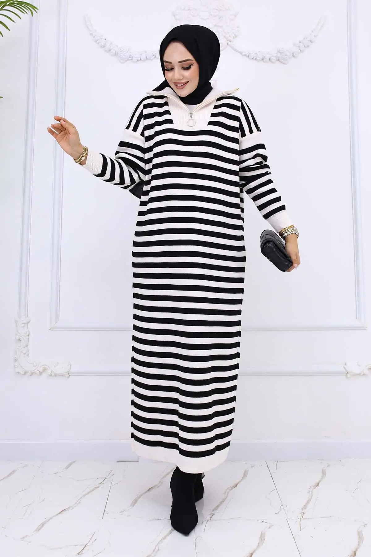 Turtleneck Striped Knitwear Dress-detail