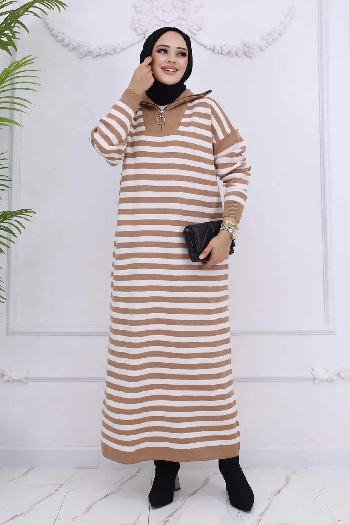 Turtleneck Striped Knitwear Dress-detail