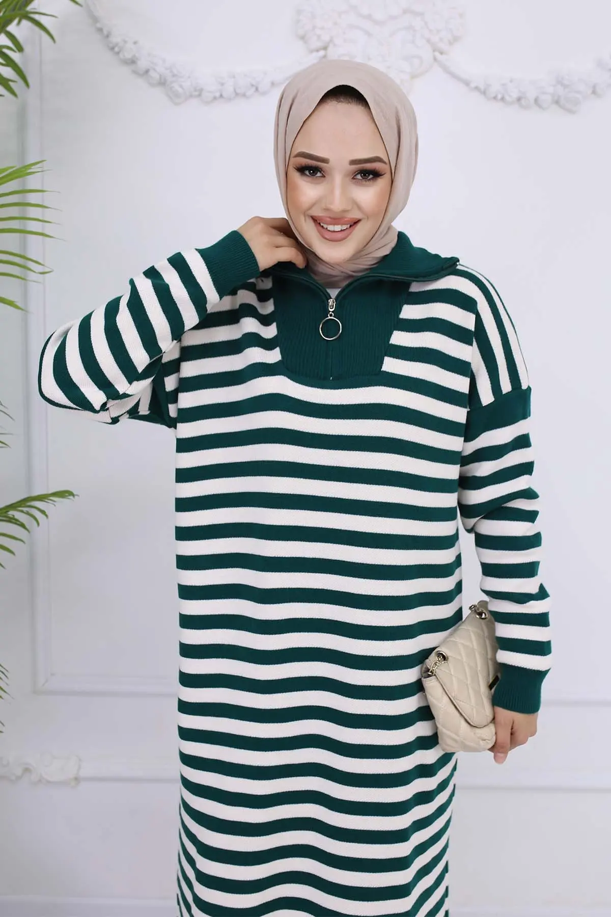 Turtleneck Striped Knitwear Dress-detail