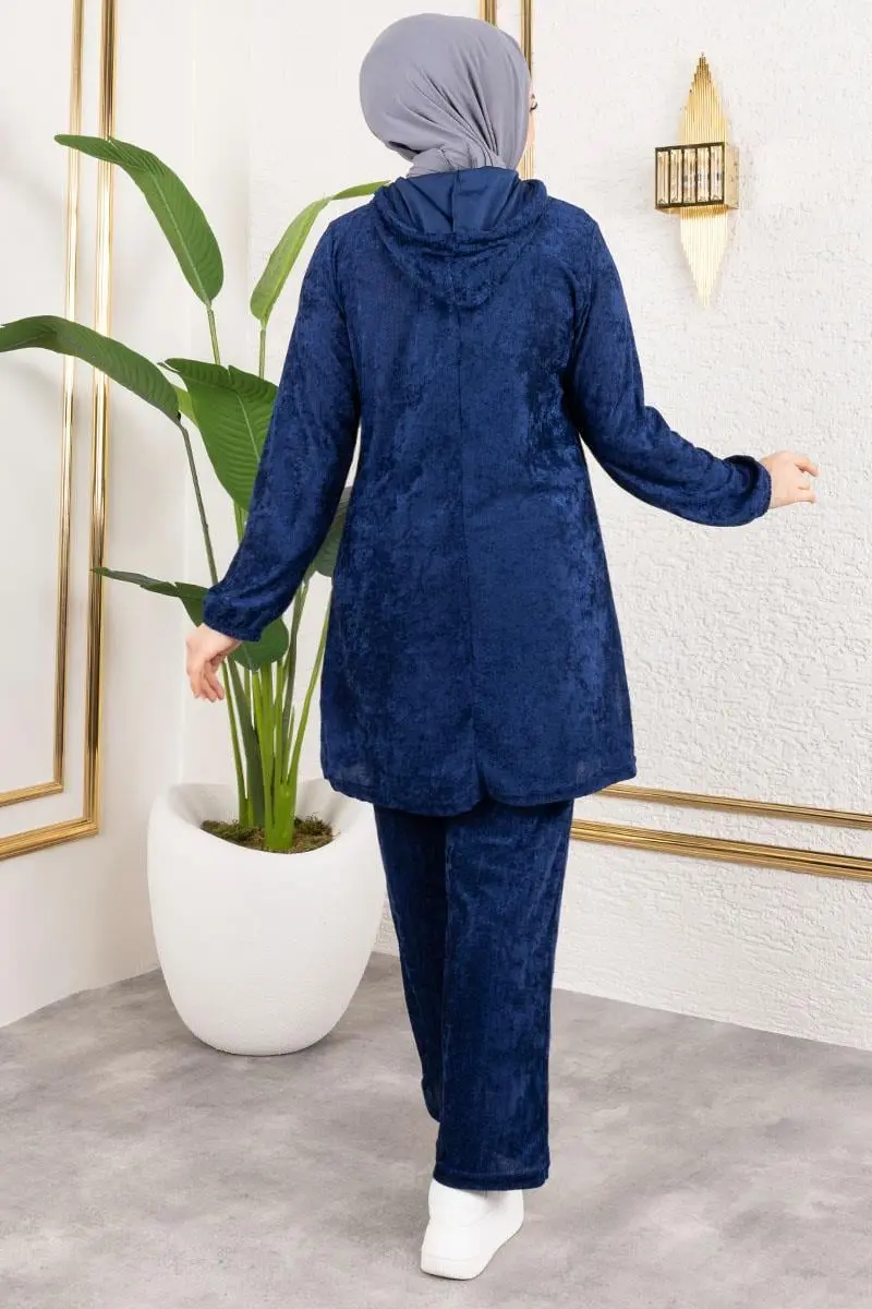 Printed Hooded Velvet Set-detail