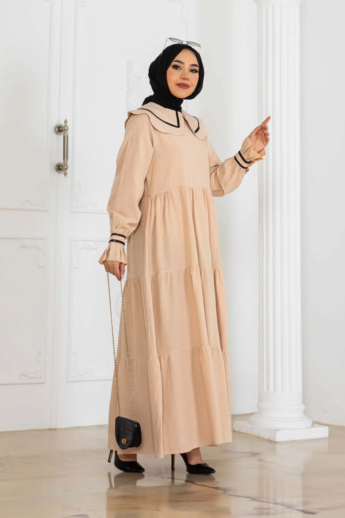 Bebe Yakalı Elbise Bej-detail