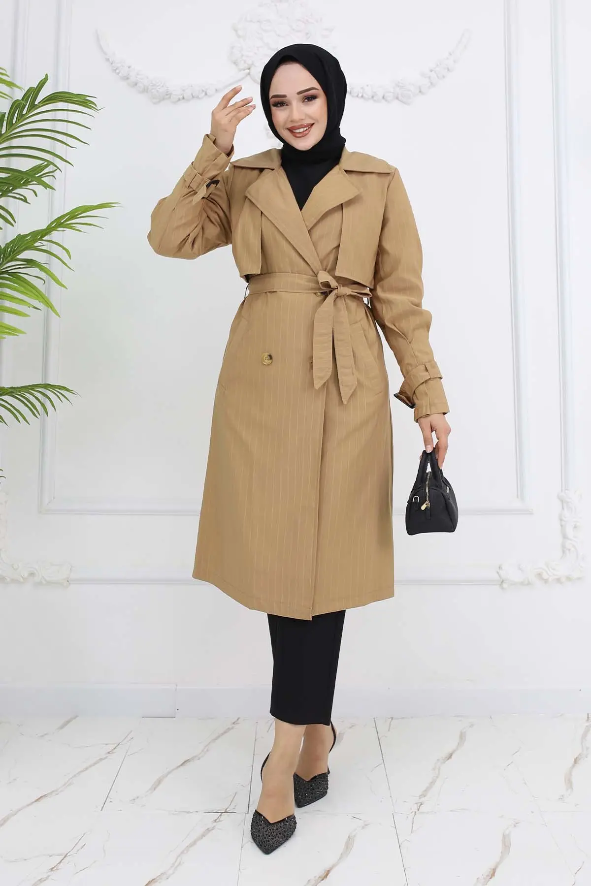 Striped Trench Coat With Waist And Arm Belt-detail