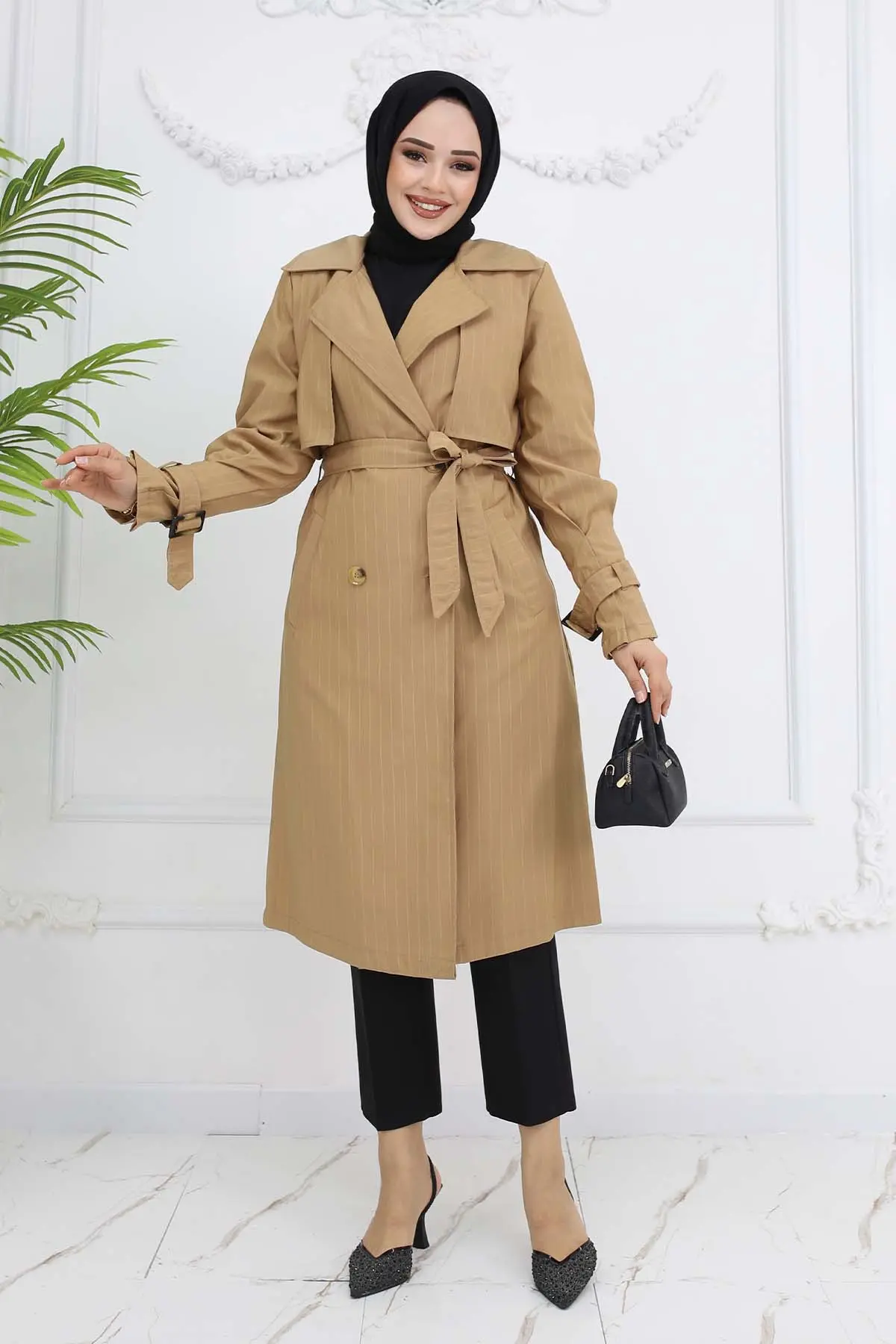 Striped Trench Coat With Waist And Arm Belt-detail