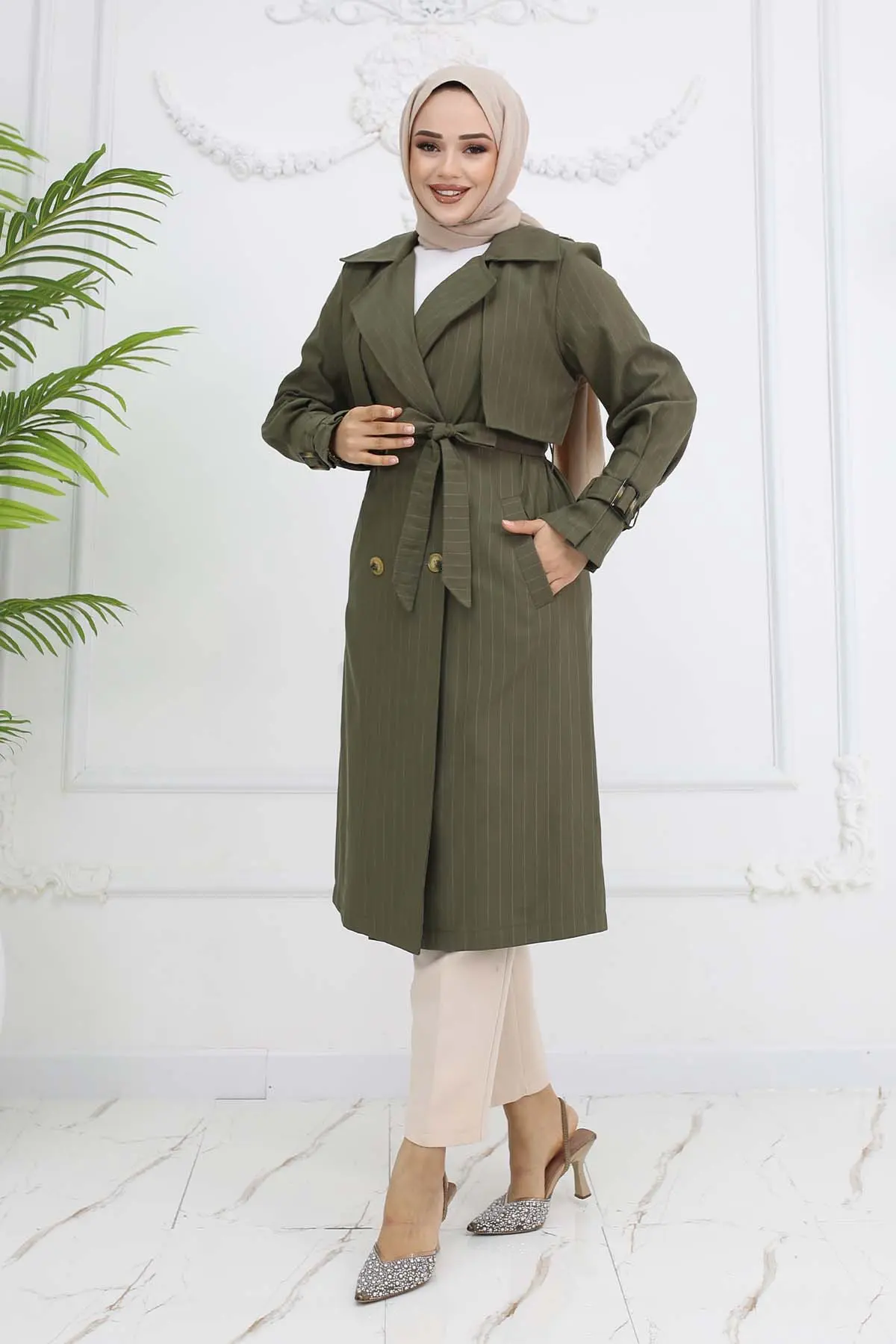 Striped Trench Coat With Waist And Arm Belt-detail