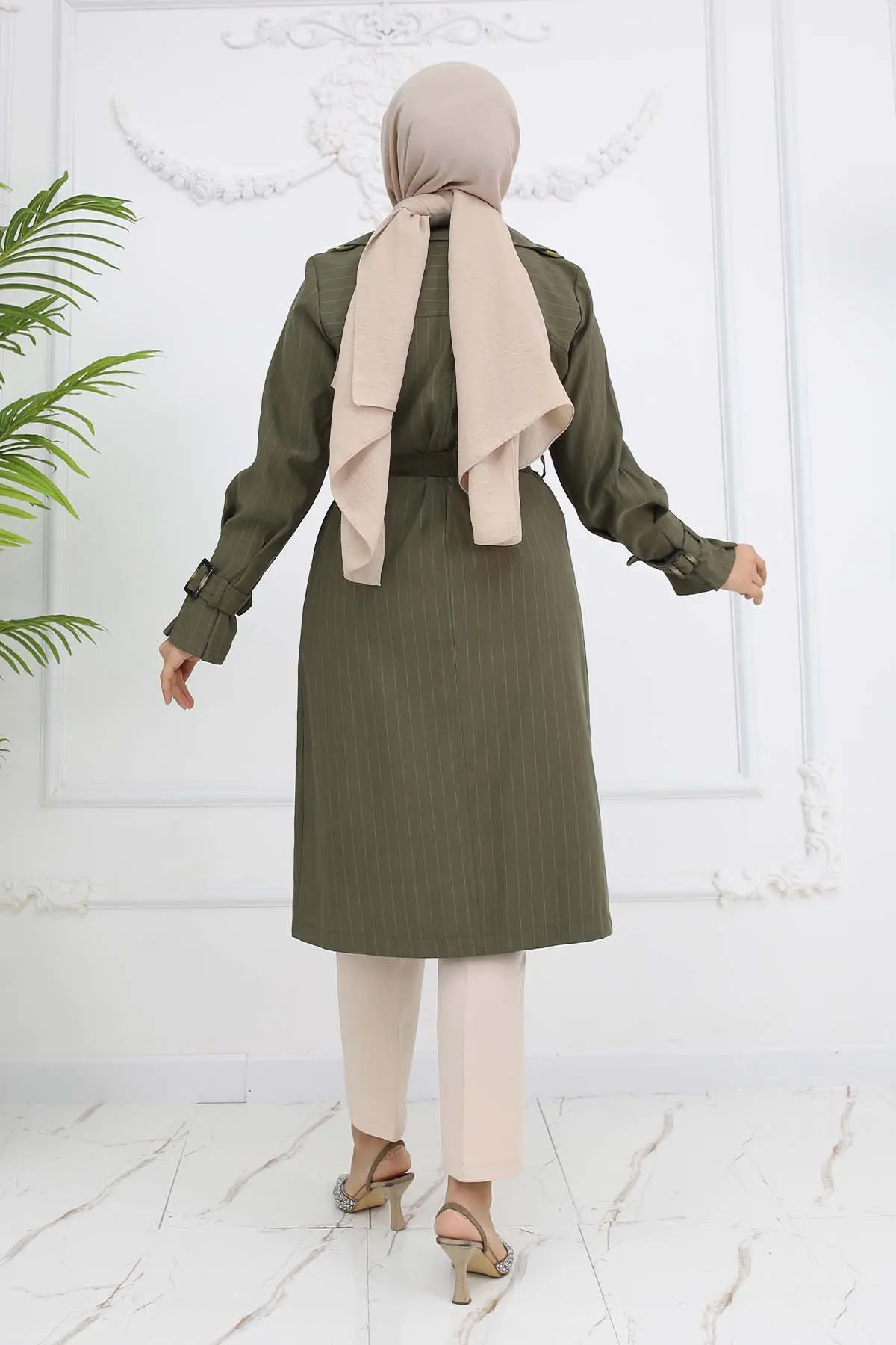 Striped Trench Coat With Waist And Arm Belt-detail