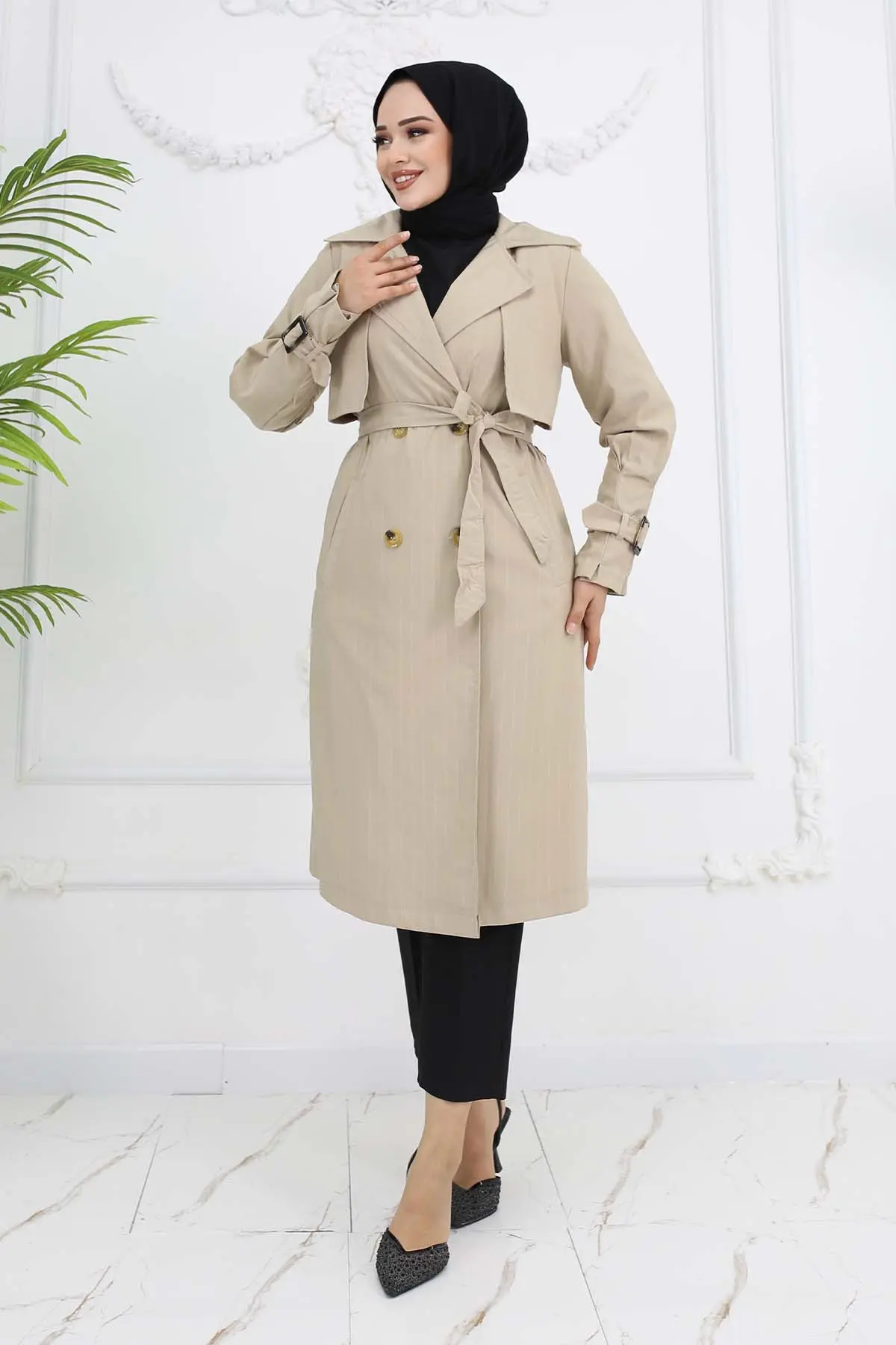 Striped Trench Coat With Waist And Arm Belt-detail