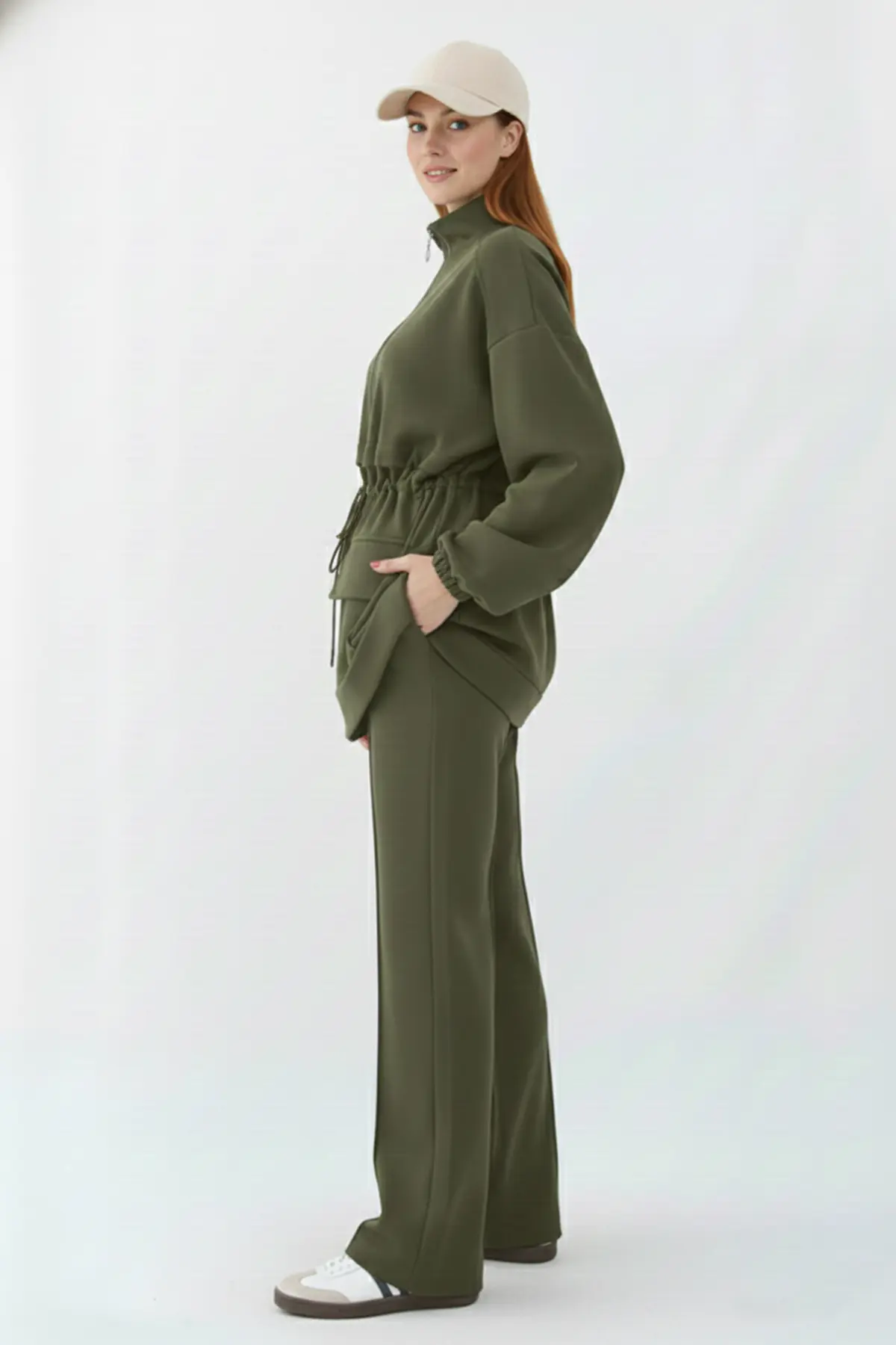 Scuba Suit With Drawstring Waist-detail