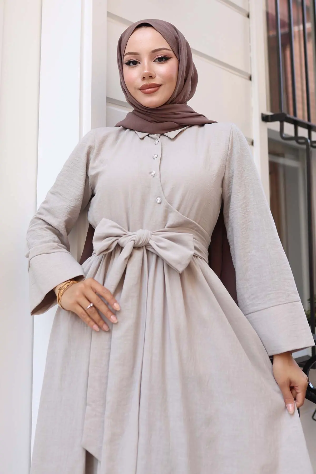 Tied Waist Hijab Dress-detail