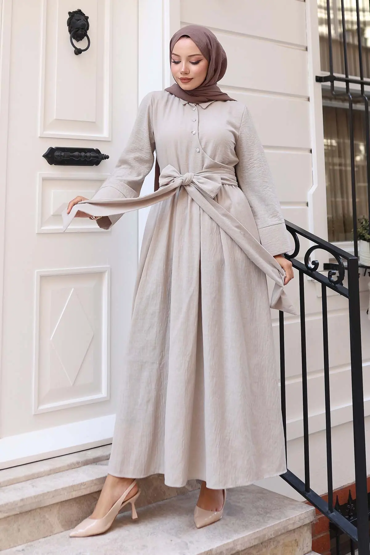 Tied Waist Hijab Dress-detail
