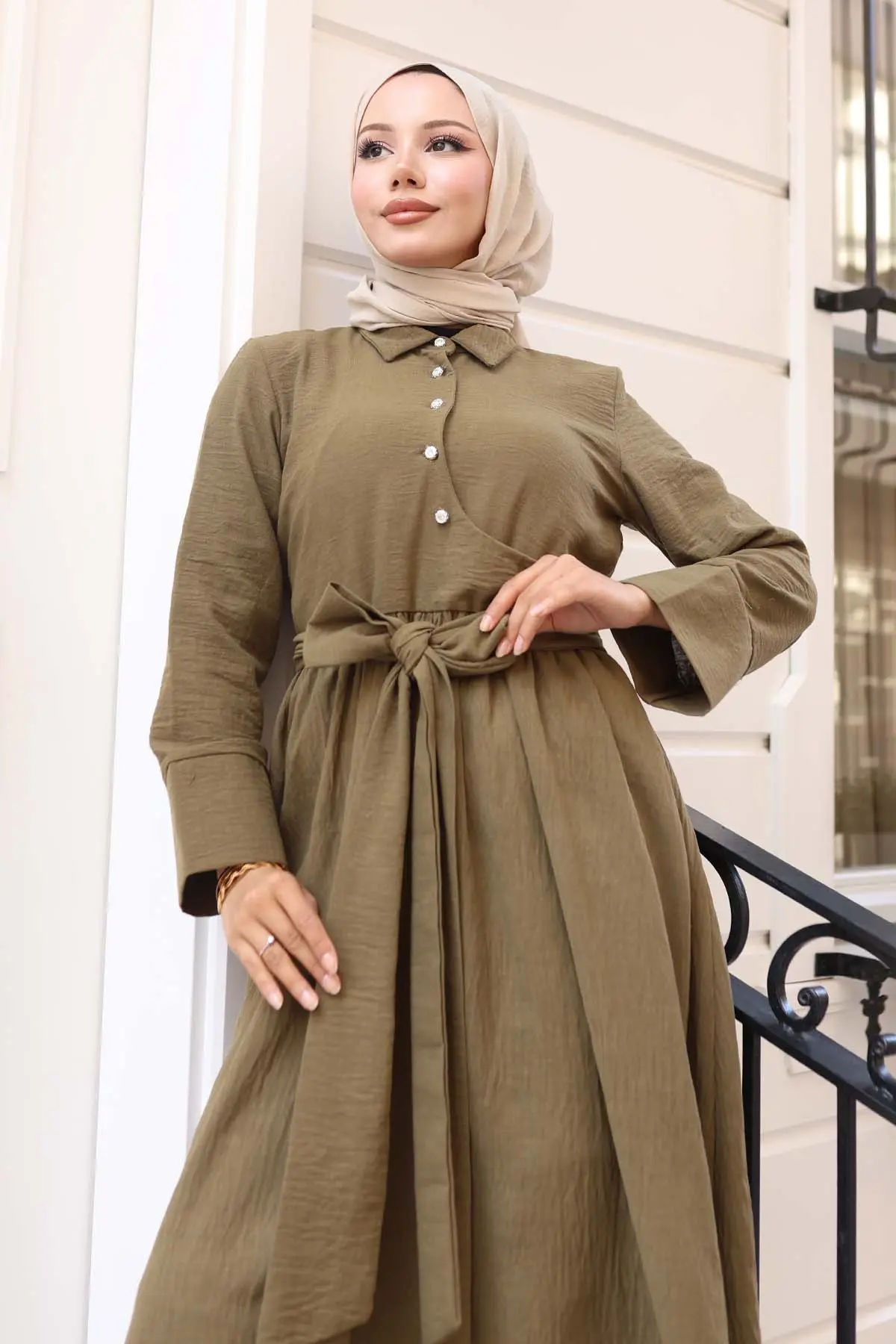 Tied Waist Hijab Dress-detail