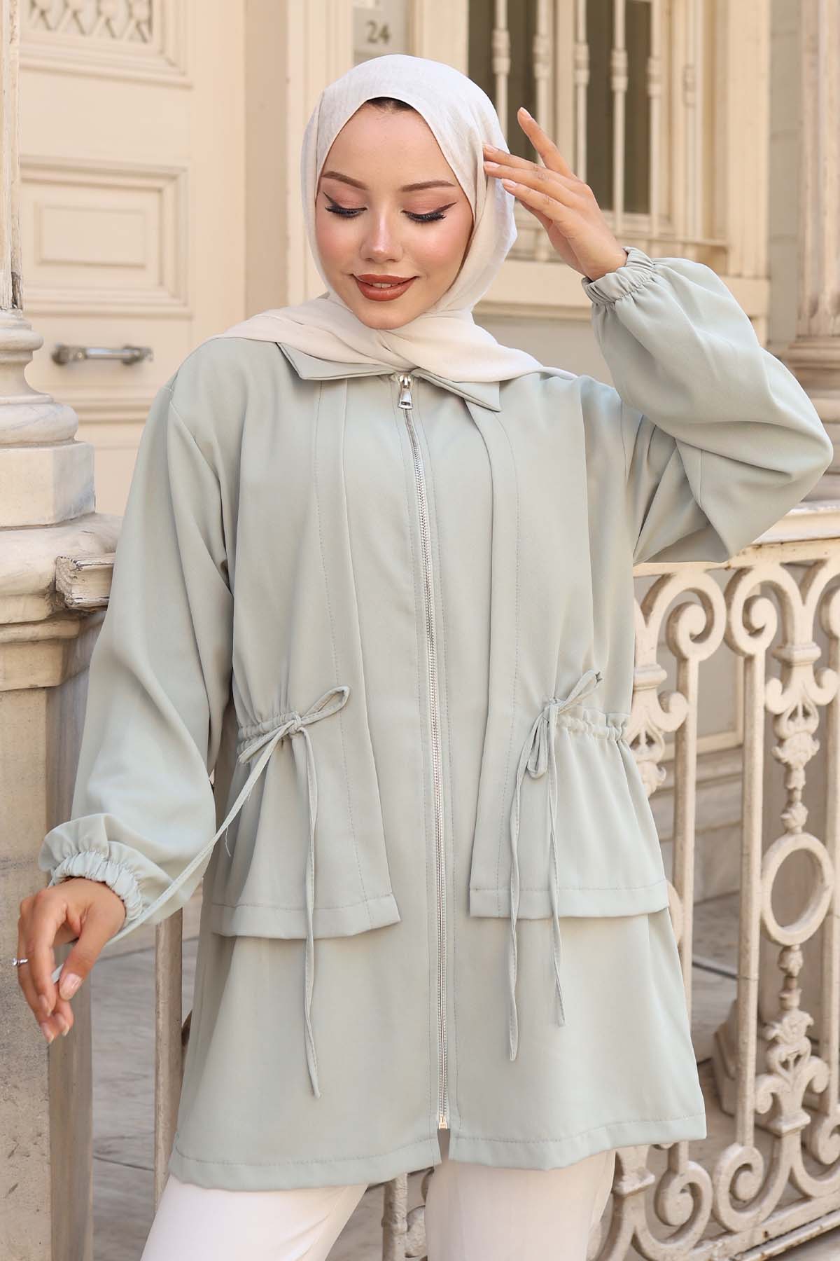 Waist Drawstring Zippered Short Coat