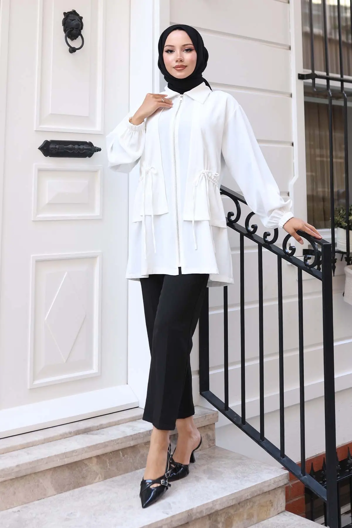 Beli Büzgülü Fermuarlı Kısa Kap-detail