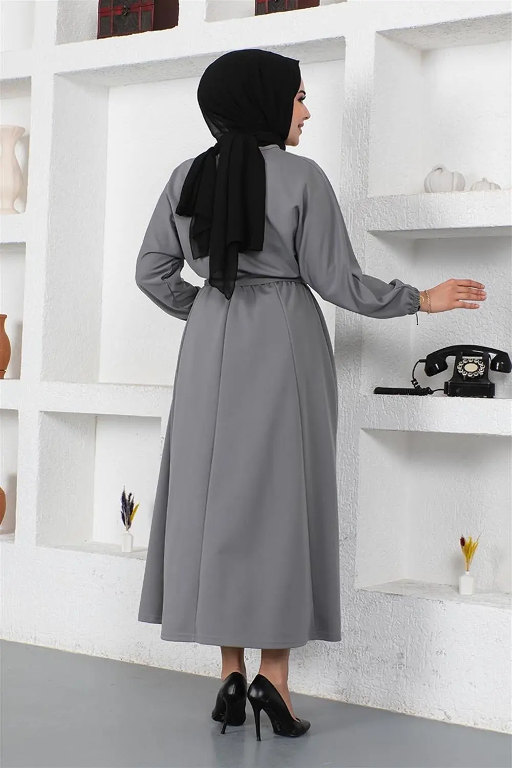 Gathered Waist Belted Dress-detail