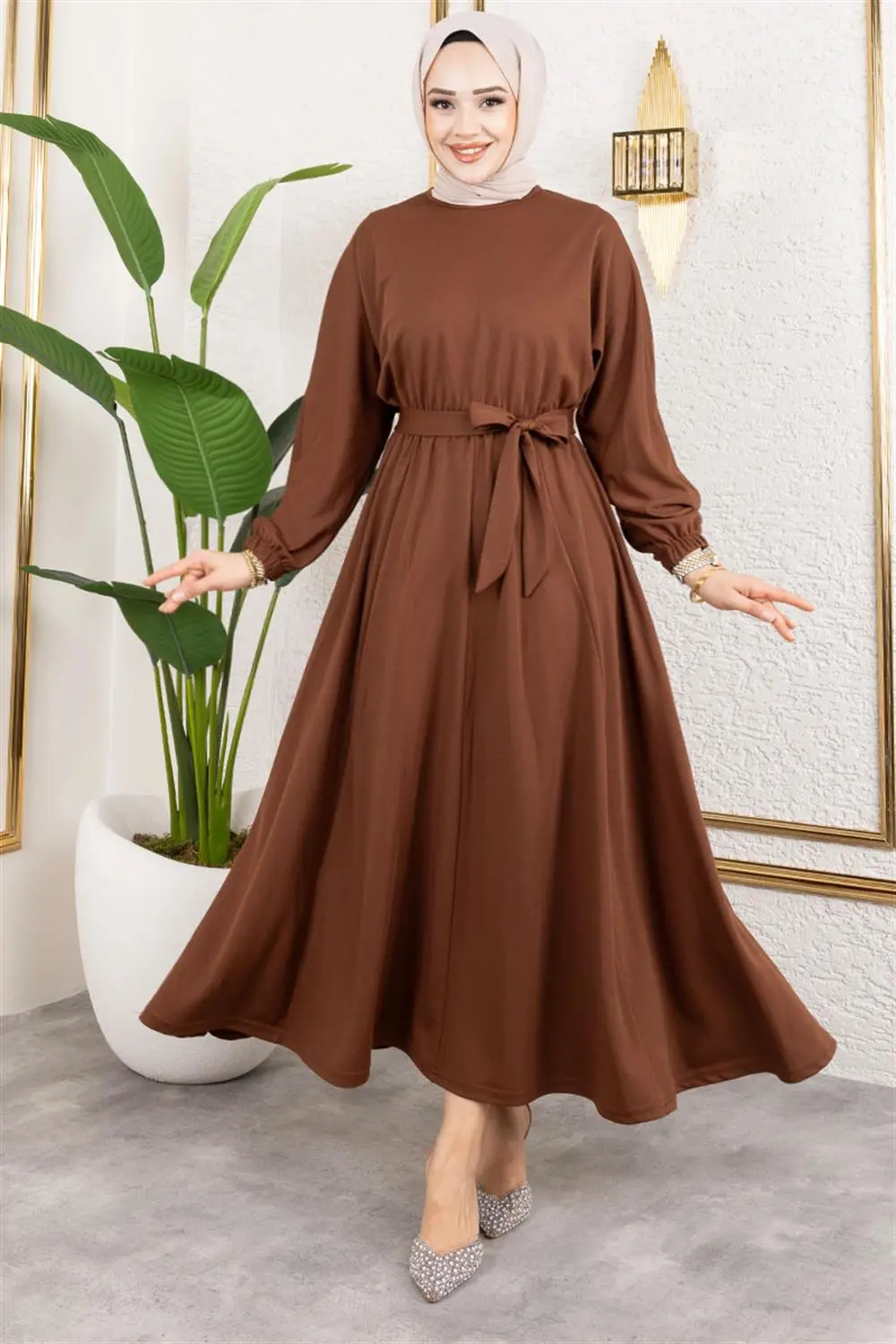 Gathered Waist Belted Dress-detail