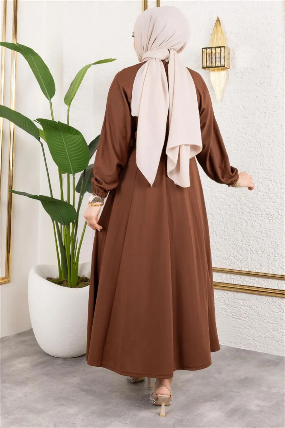 Gathered Waist Belted Dress-detail