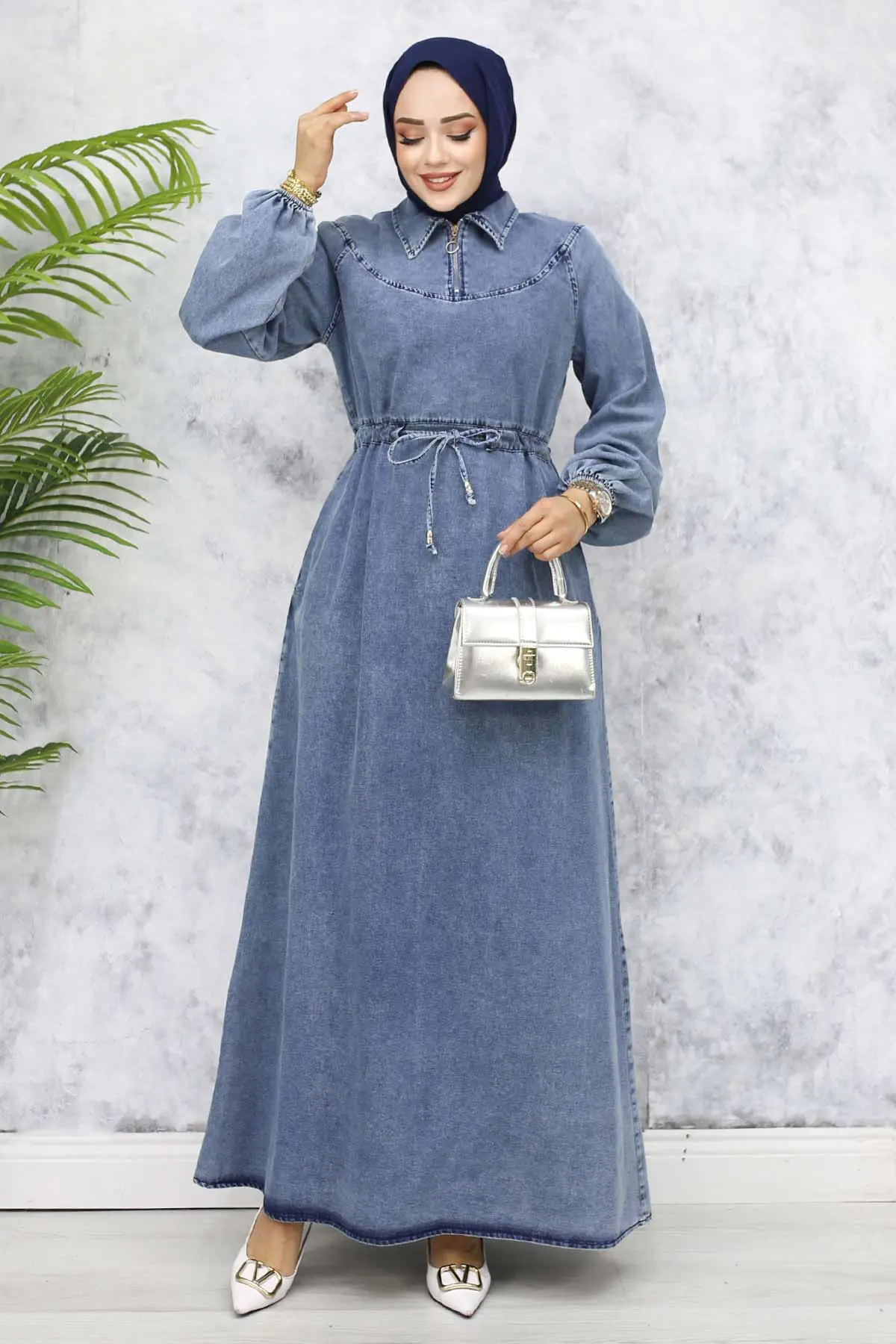 Denim Dress With Smocked Waist And Zippered Collar-detail