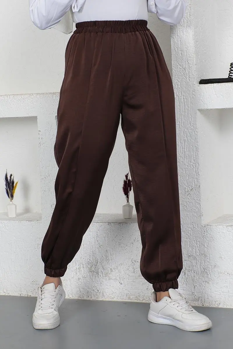 Beli Ve Paçası Lastikli Pantolon-detail