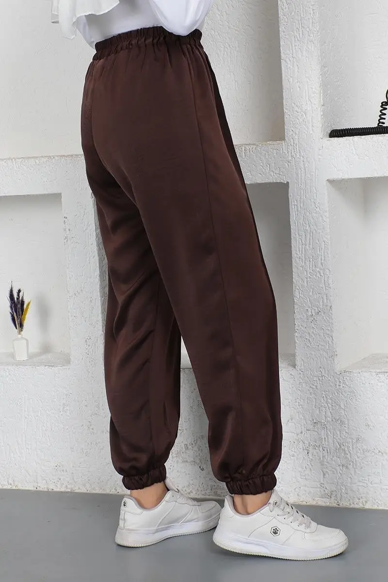 Beli Ve Paçası Lastikli Pantolon-detail