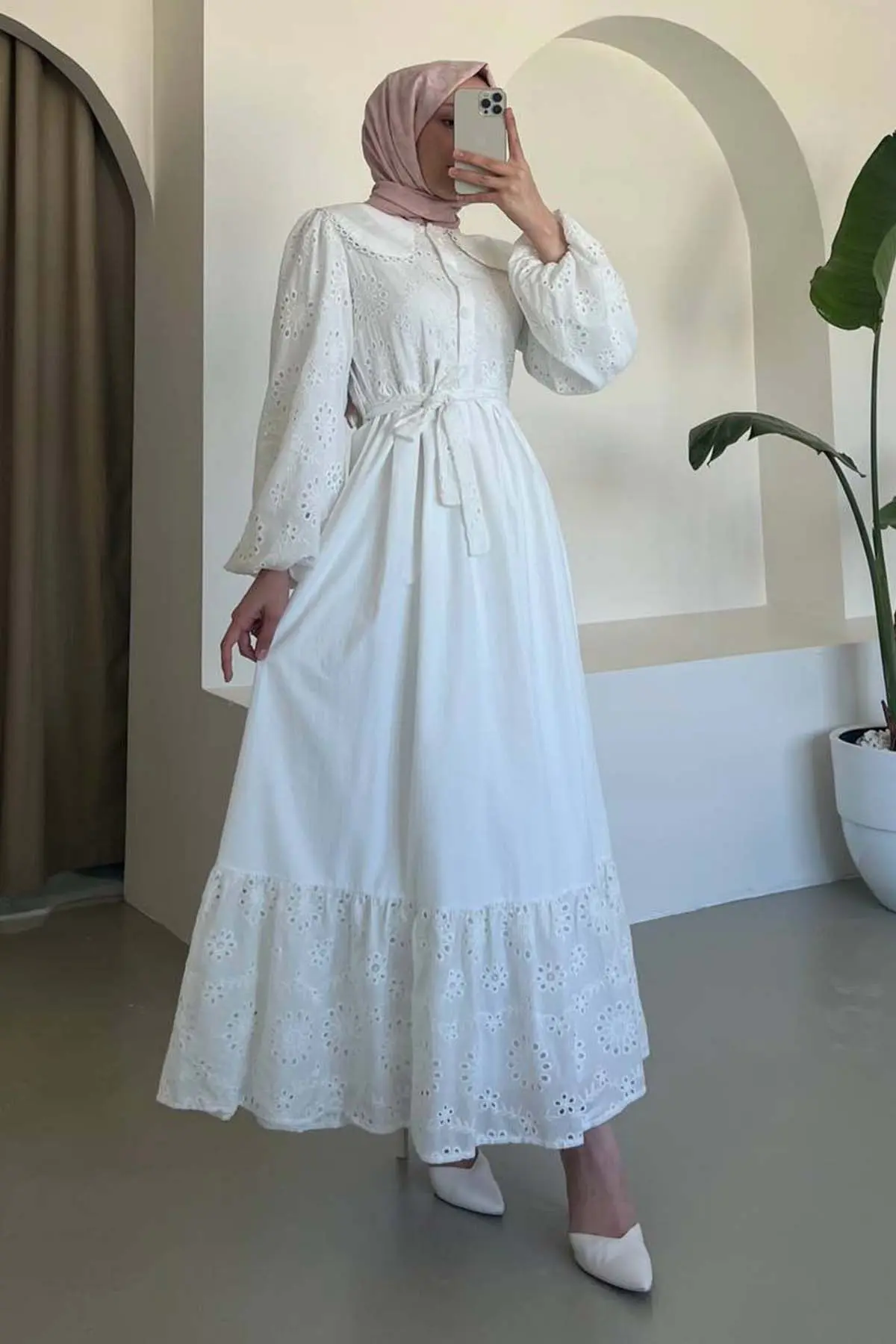 Brode Detaylı Bebe Yaka Elbise Beyaz 1003-1-detail