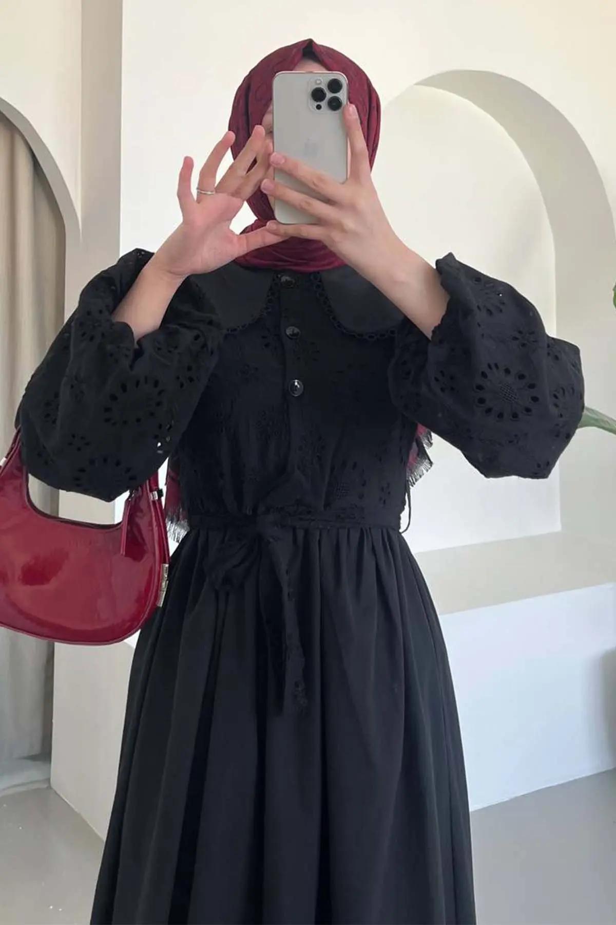 Brode Detaylı Bebe Yaka Elbise Siyah 1003-1-detail