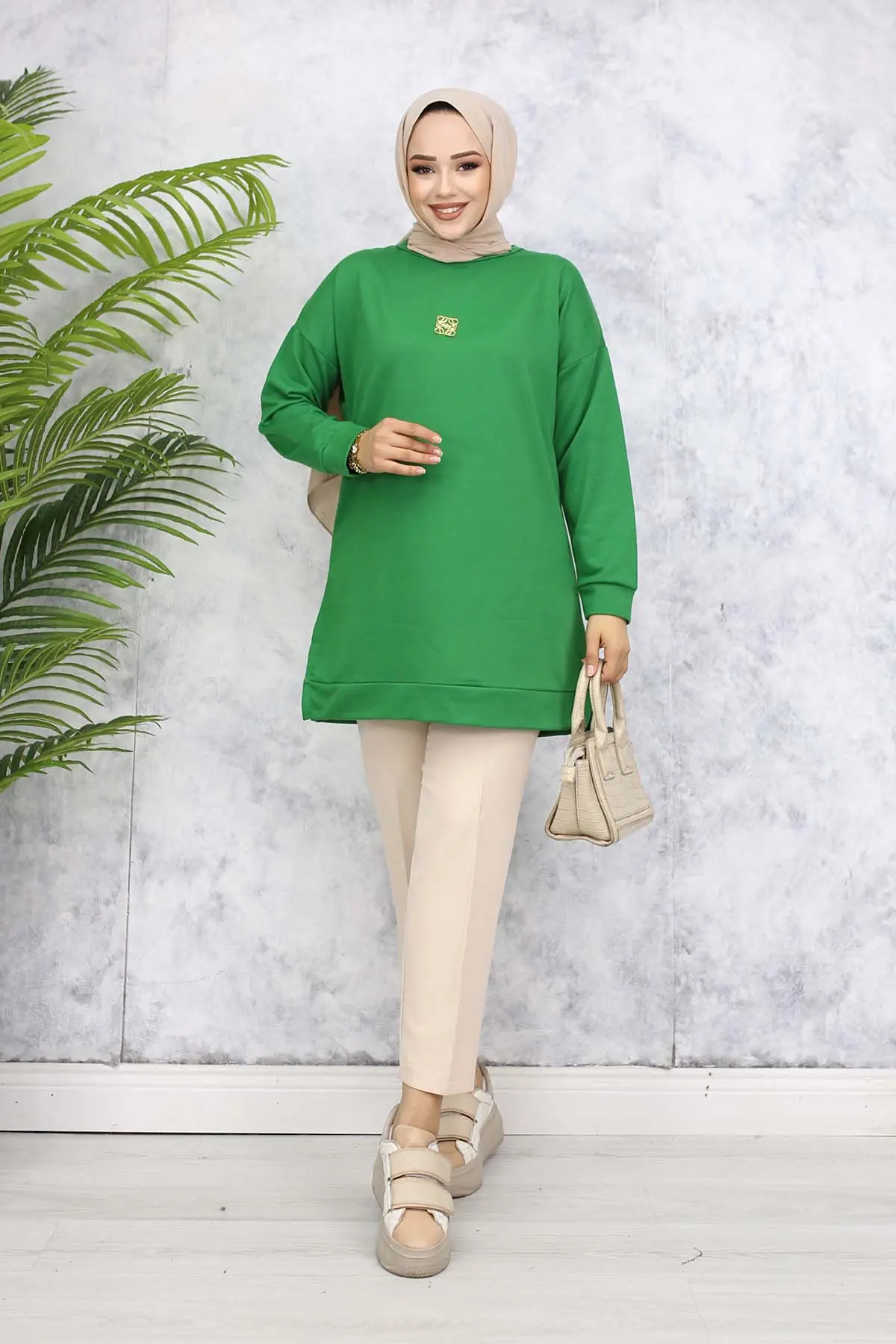 Brooch Detailed Tunic-detail