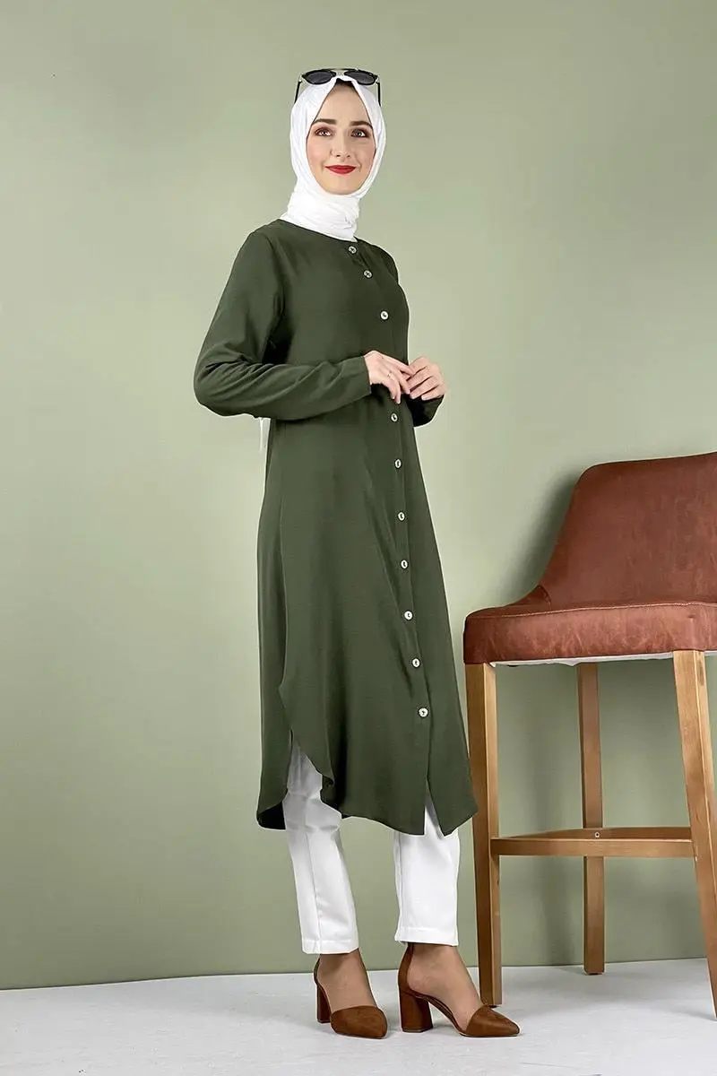 Large Size Aerobin Buttoned Tunic-detail