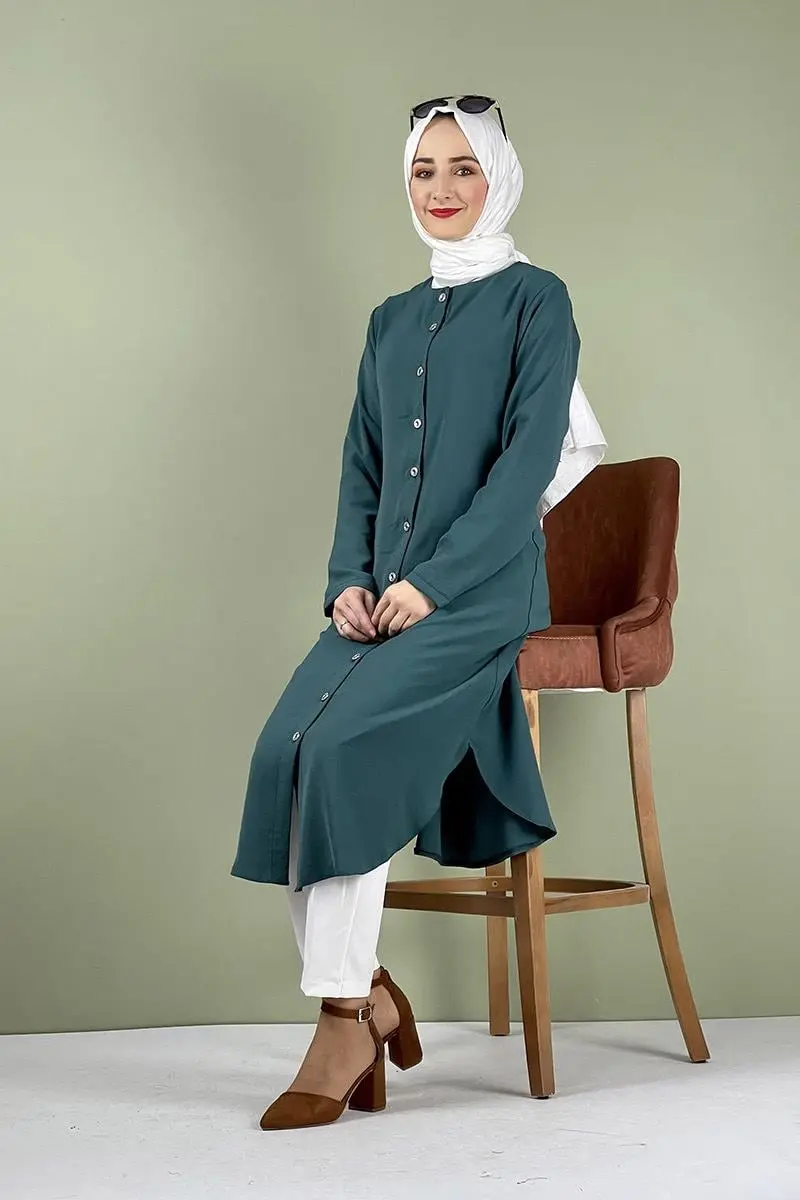 Large Size Aerobin Buttoned Tunic-detail