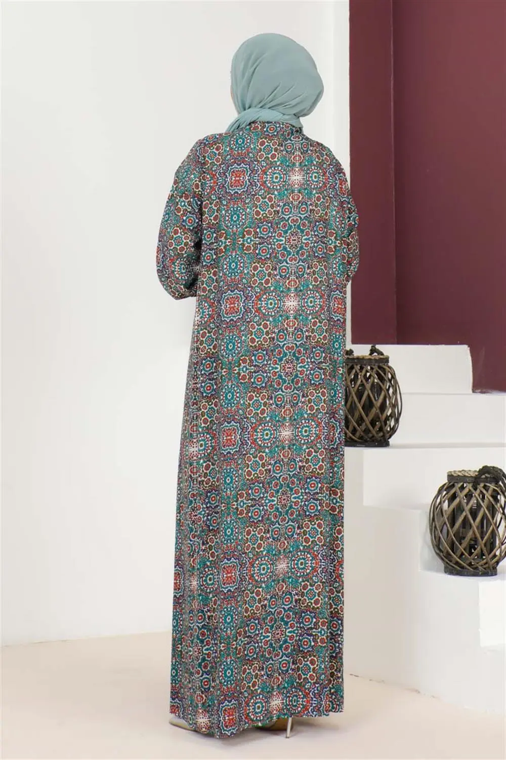 Plus Size Patterned Dress-detail