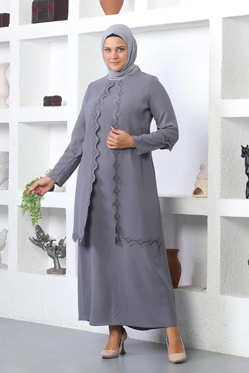 Plus Size Hijab Embroidered Evening Dress-detail