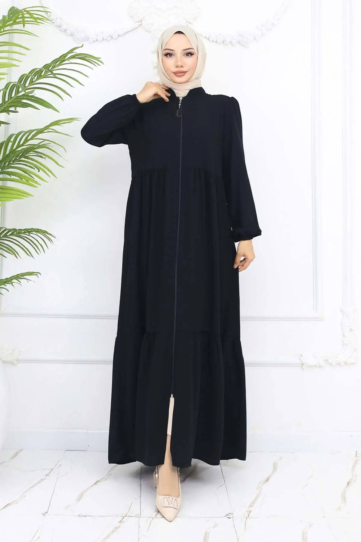 Zippered Abaya With Gathered Detail