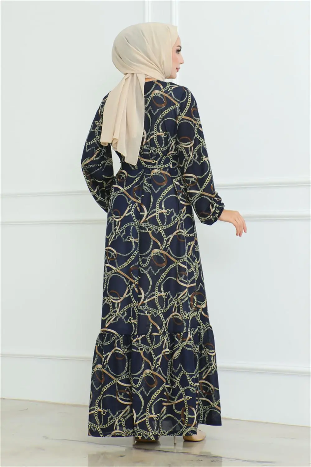 Gathered Chain Patterned Dress-detail