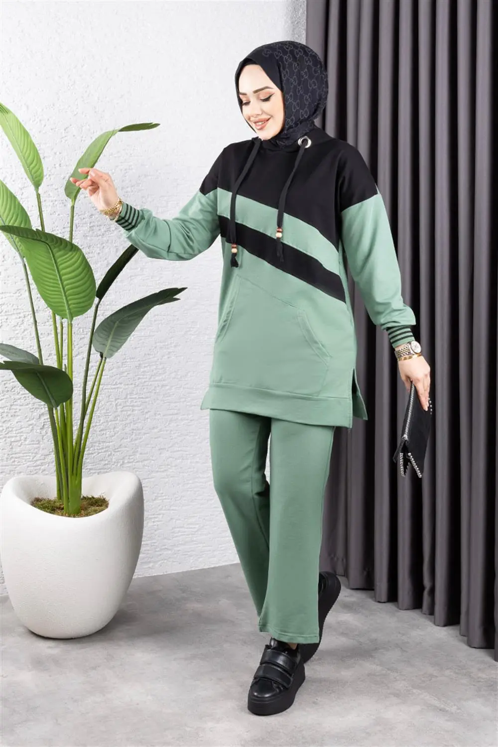 Çapraz Garnili Ribanalı Spor Takım Mint Siyah-detail