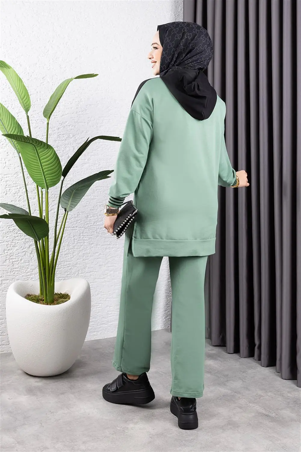 Çapraz Garnili Ribanalı Spor Takım Mint Siyah-detail