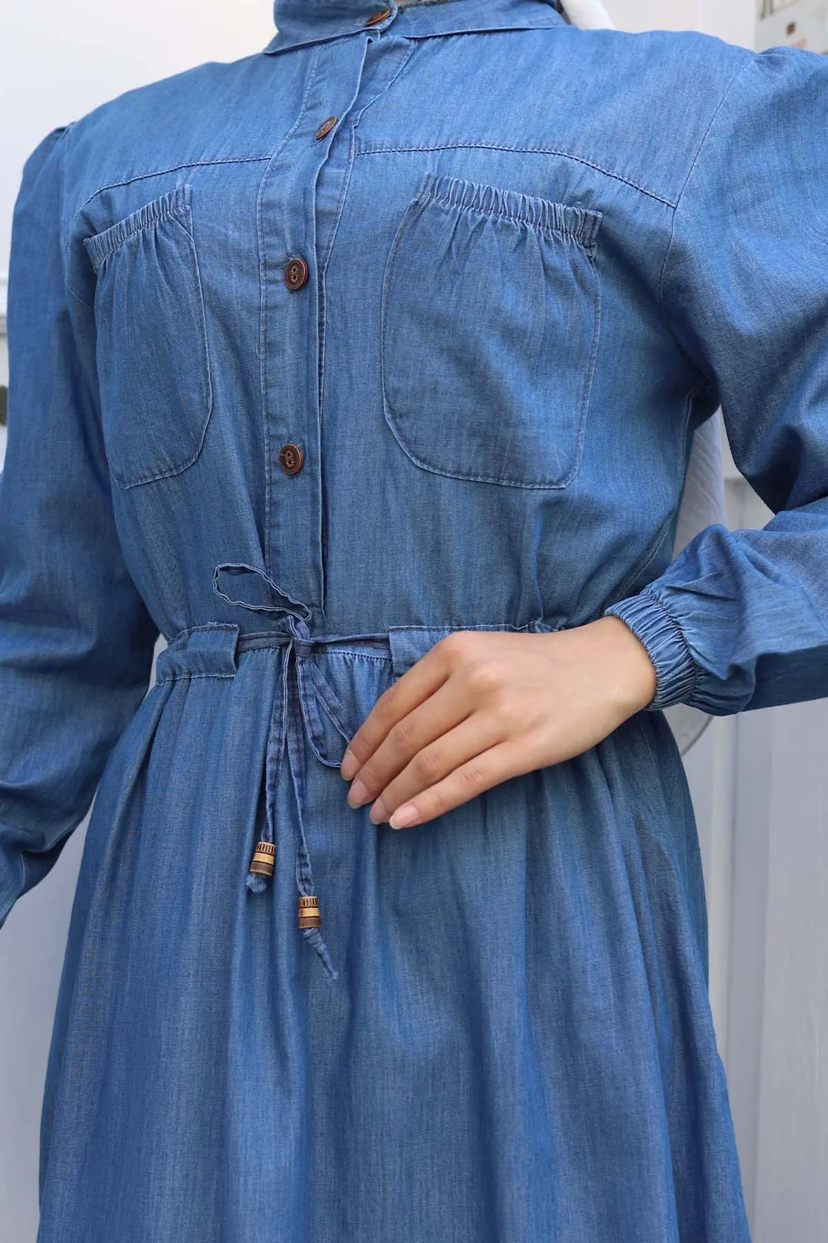Denim Dress With Pocket Details-detail