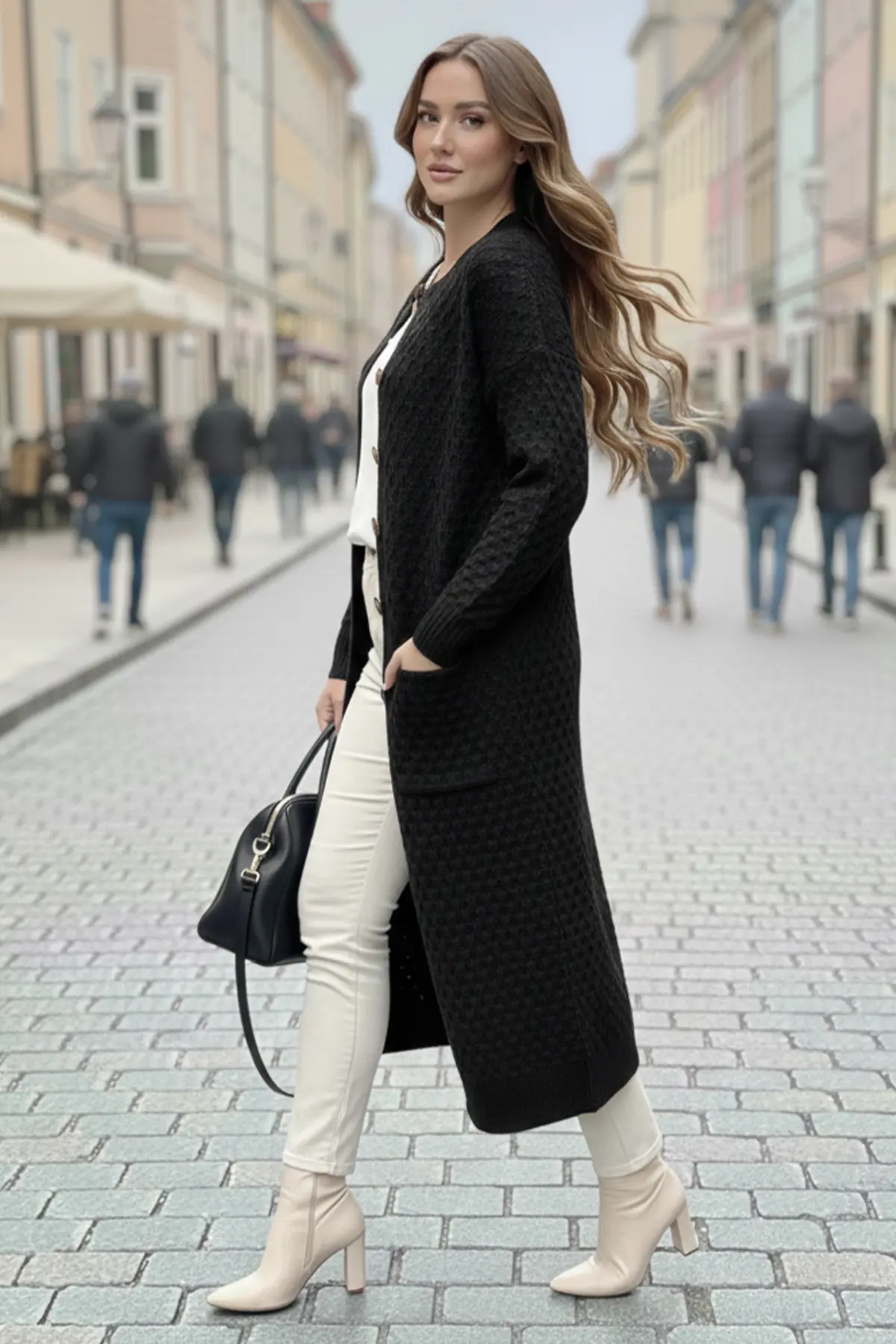 Long Patterned Knitted Cardigan With Pockets-detail