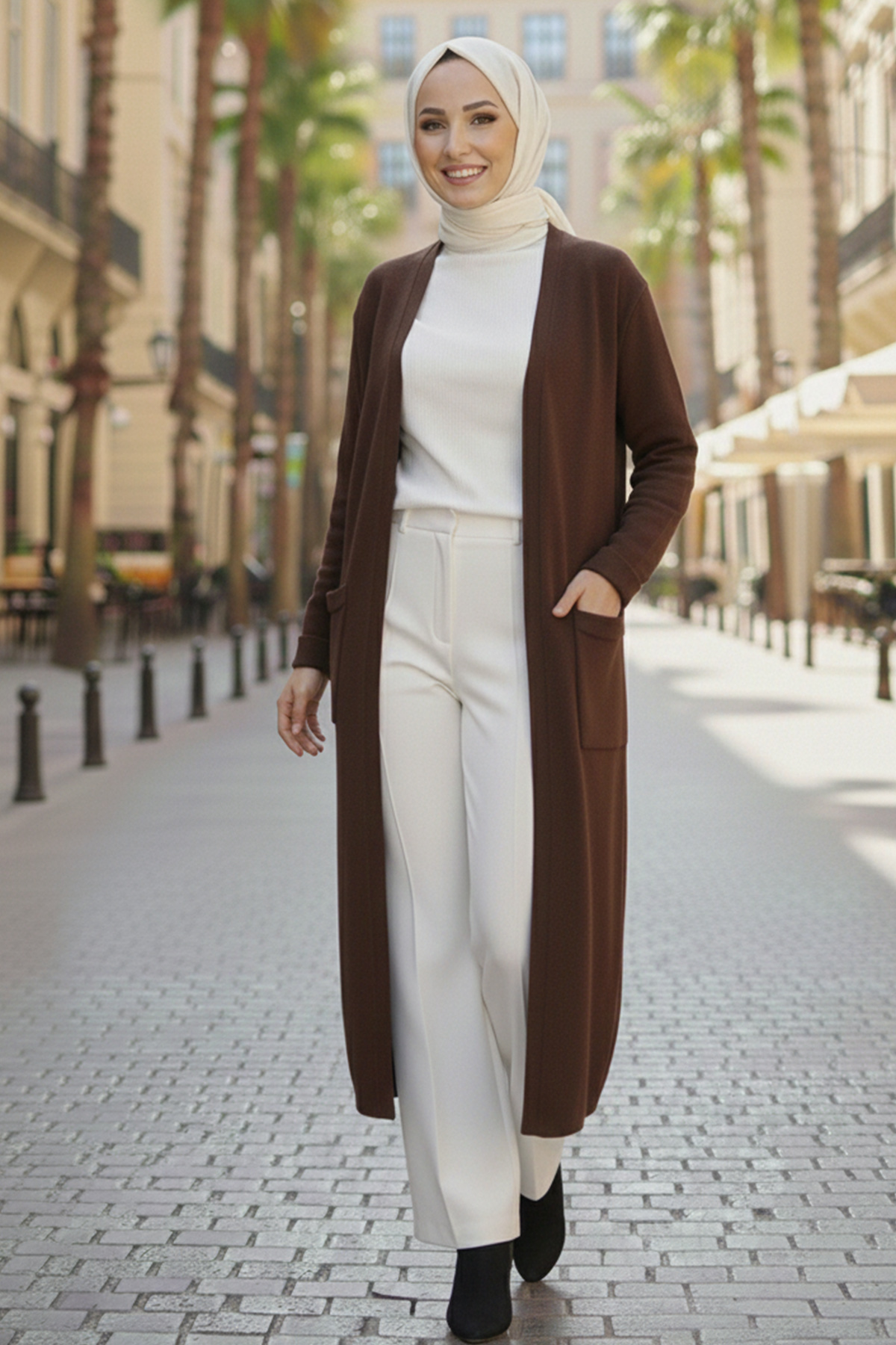 Long Knitted Cardigan With Pockets